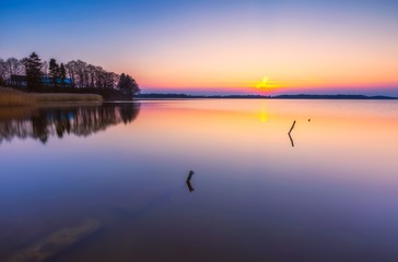 Obraz premium Beautiful and colorful lake landscape