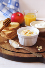 Fresh cheese, crispy bread and orange juice