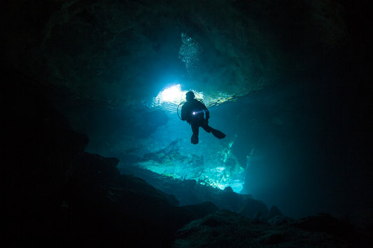 Scuba diver enters Ben's Cave.