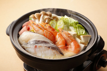 海鮮　寄せ鍋　Japanese seafood hot pot