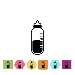 Obraz premium Baby bottle with food icon