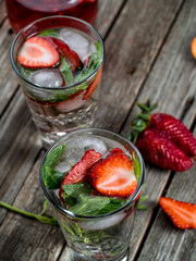 Strawberry mint cocktails