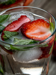 Strawberry mint cocktails