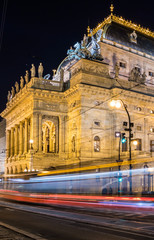 Fototapeta premium National Theater in Prag 