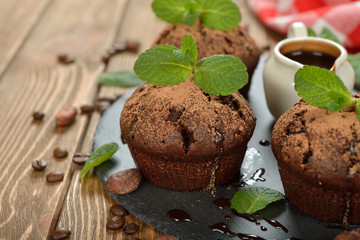 Chocolate muffins with mint