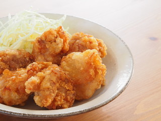 鶏のから揚げ