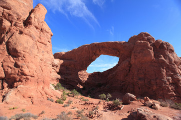 Turret Arch, Arches National Park, USA  © nikidel