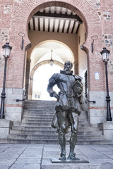 Statue of the writer Cervantes, Toledo. - obrazy, fototapety, plakaty