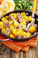 Beef stew with pumpkin
