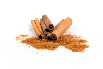 cinnamon sticks with powder