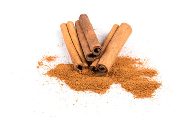 cinnamon sticks with powder