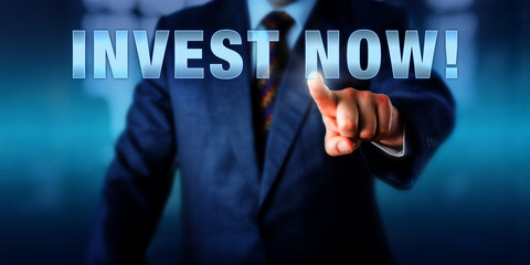 Financial Advisor Touching INVEST NOW!