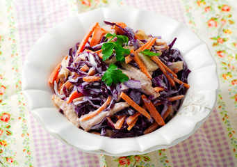  Salad with baked ham and cabbage