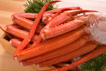 茹でズワイガニ