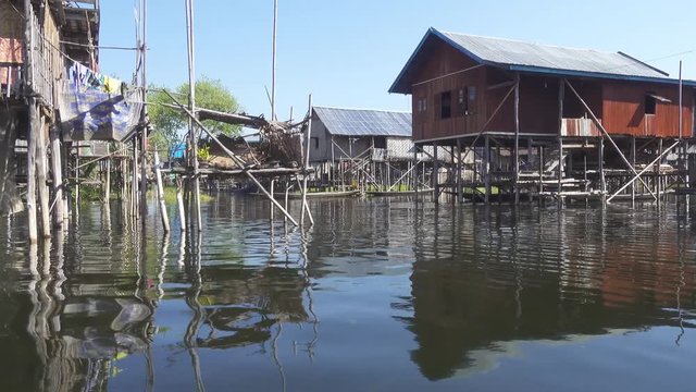 Stilted houses in village on famous Inle Lake, 4k
