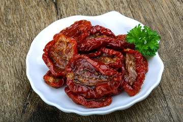 Dried tomatoes