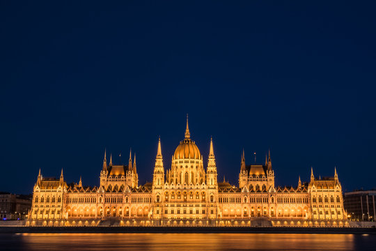 Budapest Parliament building in blue hour, illuminated 