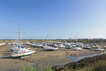 Fototapeta na wymiar Port of Portbail in France, Normandy in tidal with Boats