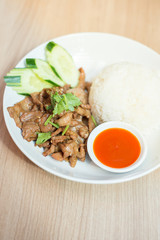 Garlic pork with rice