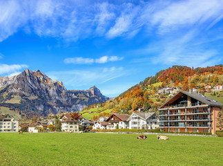 Fototapeta na wymiar View in the town of Engelberg, Switzerland in autumn
