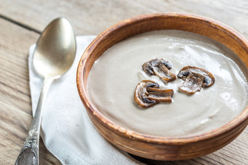 Bowl of creamy mushroom soup