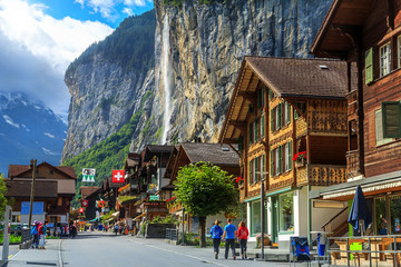 Famous Lauterbrunnen town and Staubbach waterfall,Bernese Oberland,Switzerland,Europe - obrazy, fototapety, plakaty