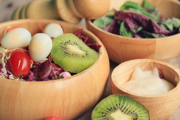 Spinach salad and fruit