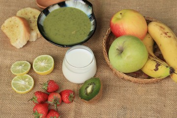 spinach soup with breakfast