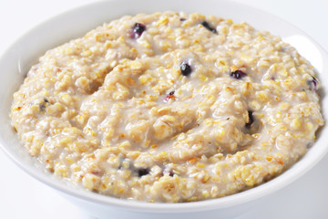 Whole grain oat porridge