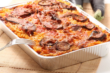 Timballo di riso con pomodoro e melanzane