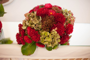elegantly stylishly luxuriantly decorated with beautifully flowe