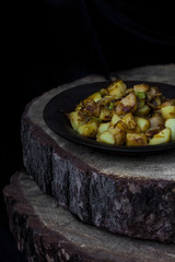 fried potatoes with mushrooms