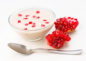 yogurt smoothie home pomegranate