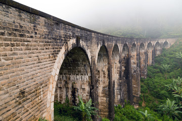 Fototapeta premium Mist morning bridge railways, Ella, Sri Lanka