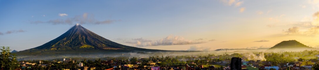 Mt. Mayon in panorama