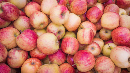 apples background