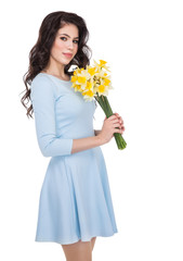 beautiful woman with daffodils