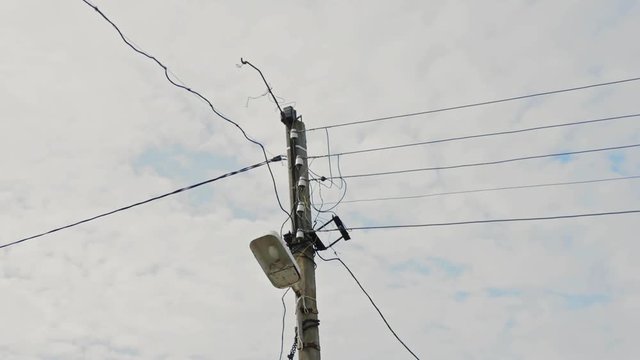 Electricity Pylon cloud time-lapse