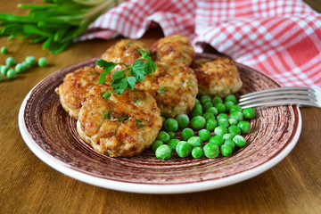 meatballs with green peas, rustic style