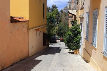 Obraz premium Typical street in Athens, Greece.
