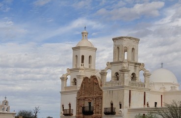 Obraz premium Historical Mission located in the desert southwest
