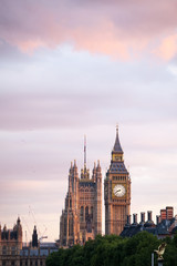 Fototapeta na wymiar 30. 07. 2015, LONDON , UK, London at dawn. View from Golden Jubilee bridge