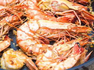 Shrimp roasted with garlic and butter