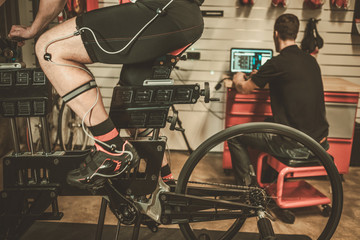 Professional cyclist being tested on body geometry simulator in