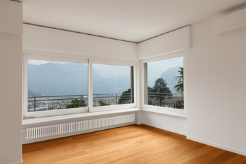 Obraz na płótnie Canvas Interior of modern apartment, empty room