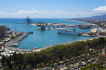 Paseo Parque and port in Malaga/Port i park Paseo