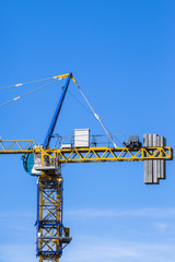 Detalle de grúa de construcción