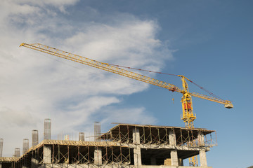 Gr&uacute;a de construcci&oacute;n de edificios