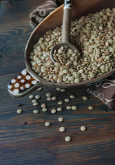 Green lentils vertical