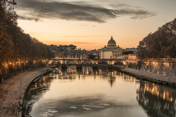 Fototapeta premium Rome, Italy: St. Peter's Basilica, Saint Angelo Bridge